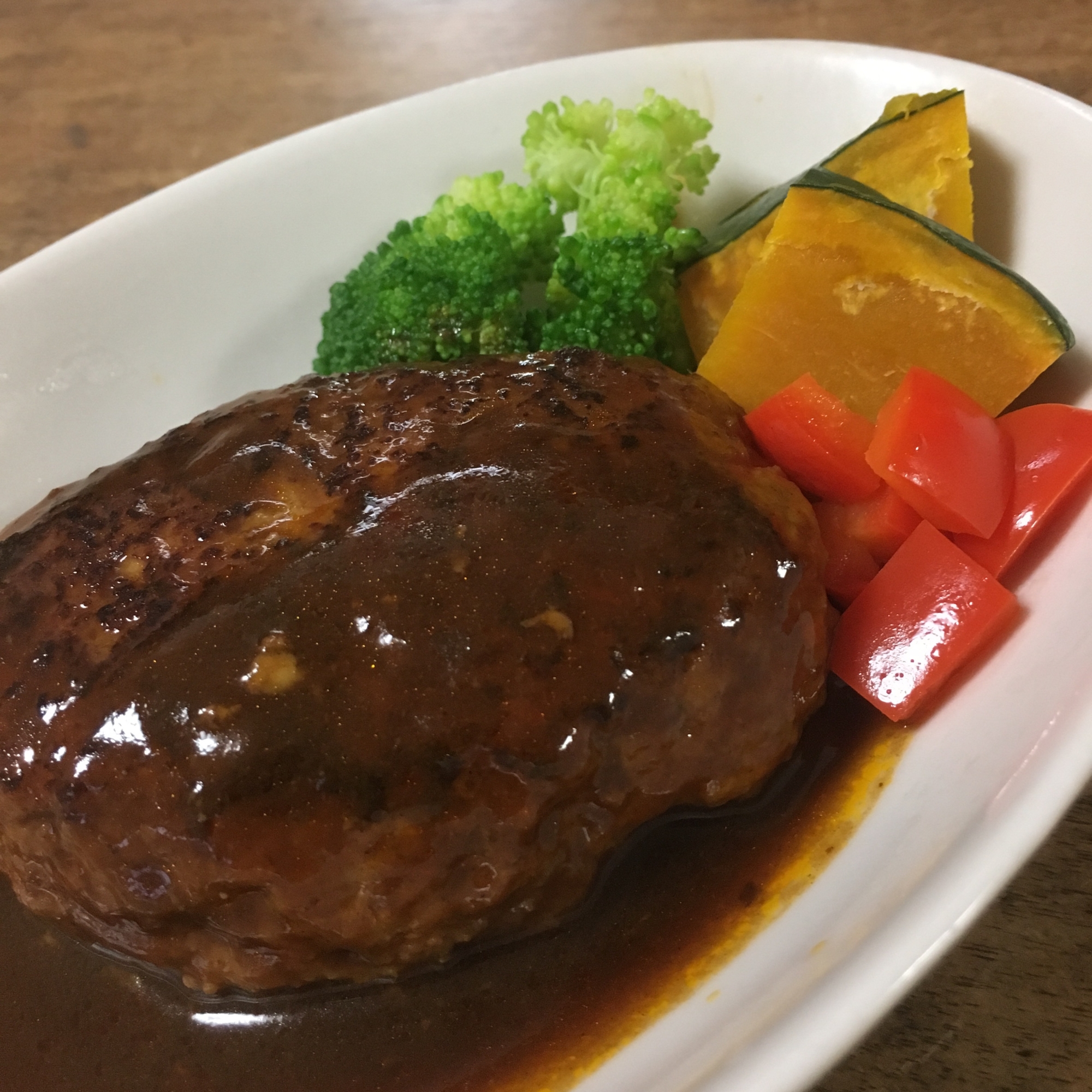 牛肉100 ハンバーグ レシピ 作り方 By Mayu 12 楽天レシピ 牛肉100 ハンバーグ レシピ 作り方 By Mayu 12 楽天レシピ