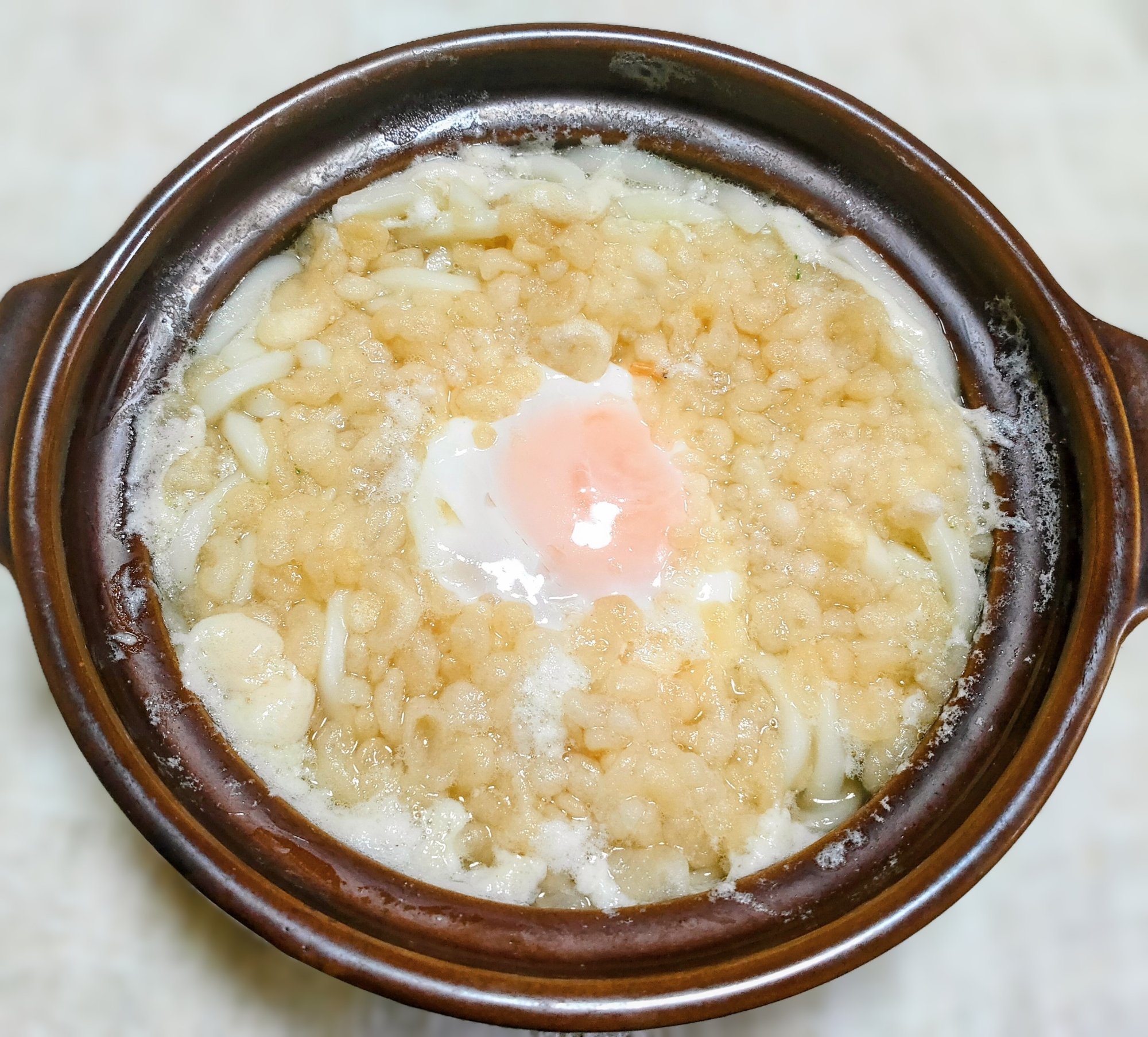 熱々おいしい♡鍋焼きたぬきうどん