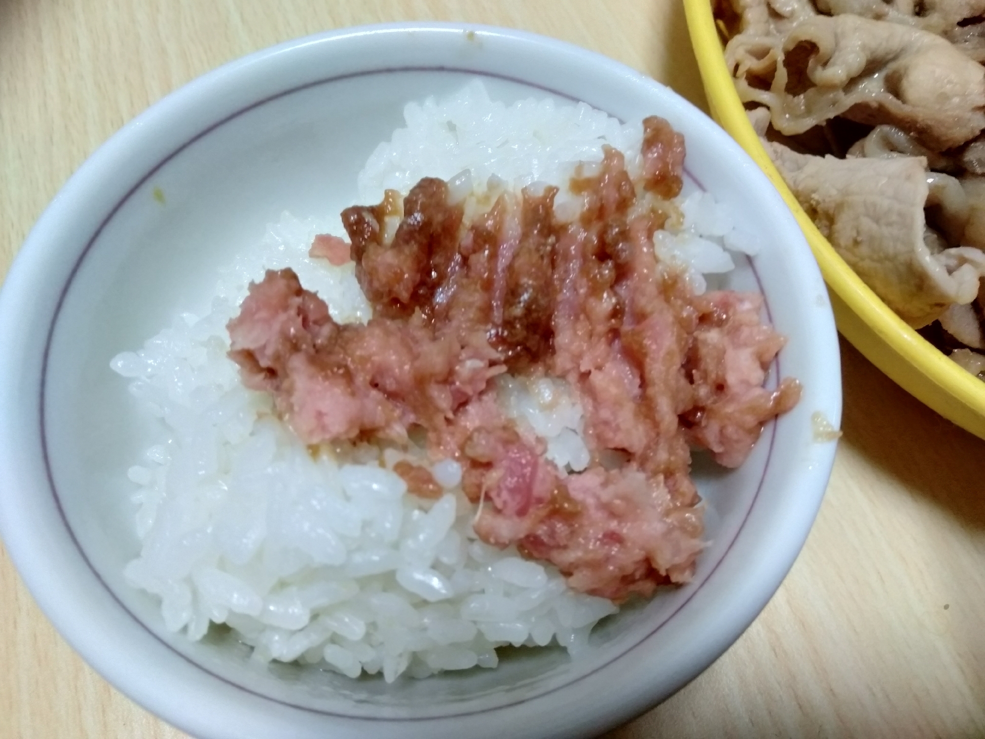 バター醤油まぐろ丼