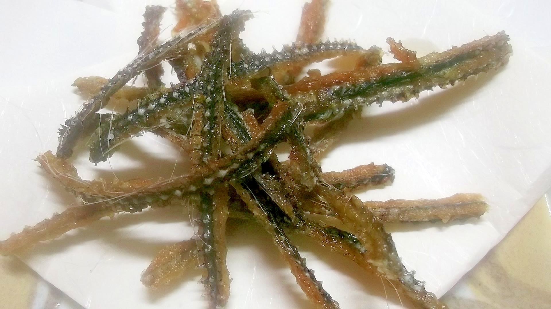 サヨリの骨の素揚げ レシピ 作り方 By Chaachan6066 楽天レシピ サヨリの骨の素揚げ レシピ 作り方 By Chaachan6066 楽天レシピ