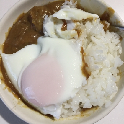 目玉焼きカレー