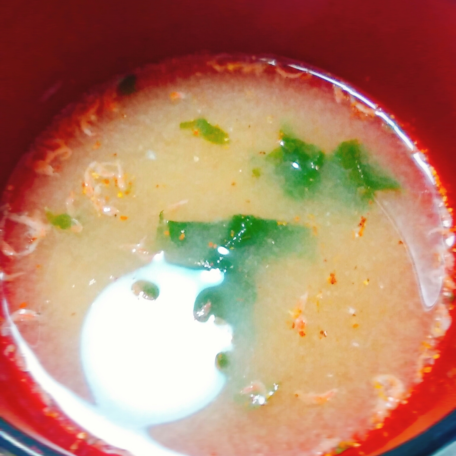 大根の葉とあみえびのピリカラ味噌汁 レシピ 作り方 By シフト6522 楽天レシピ