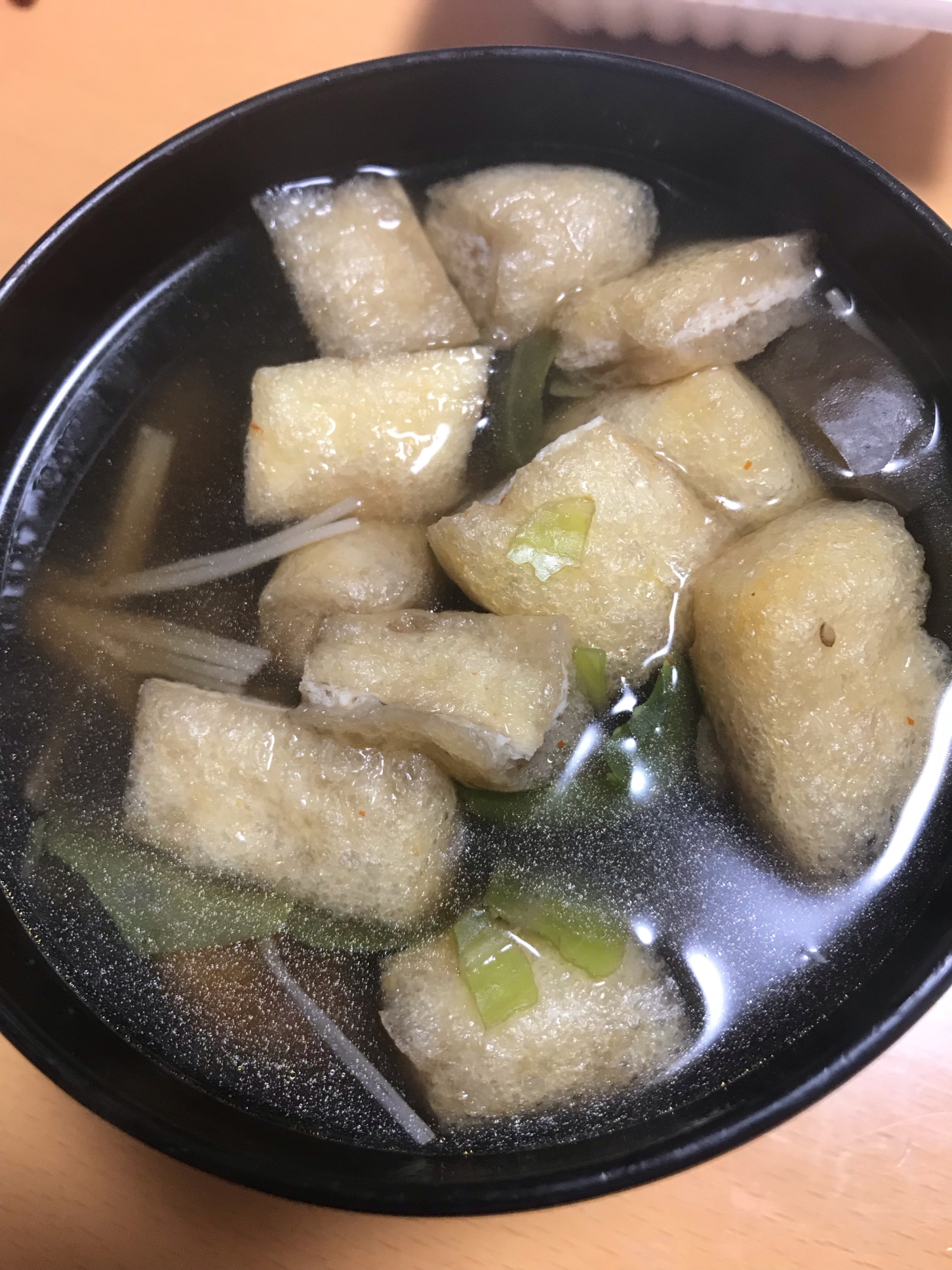 ナスと油揚げの豆板醤スープ