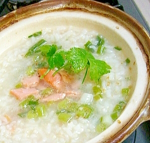 ちょっと食欲がない時に 鮭雑炊 レシピ 作り方 By Mama6138 楽天レシピ ちょっと食欲がない時に 鮭雑炊 レシピ 作り方 By Mama6138 楽天レシピ