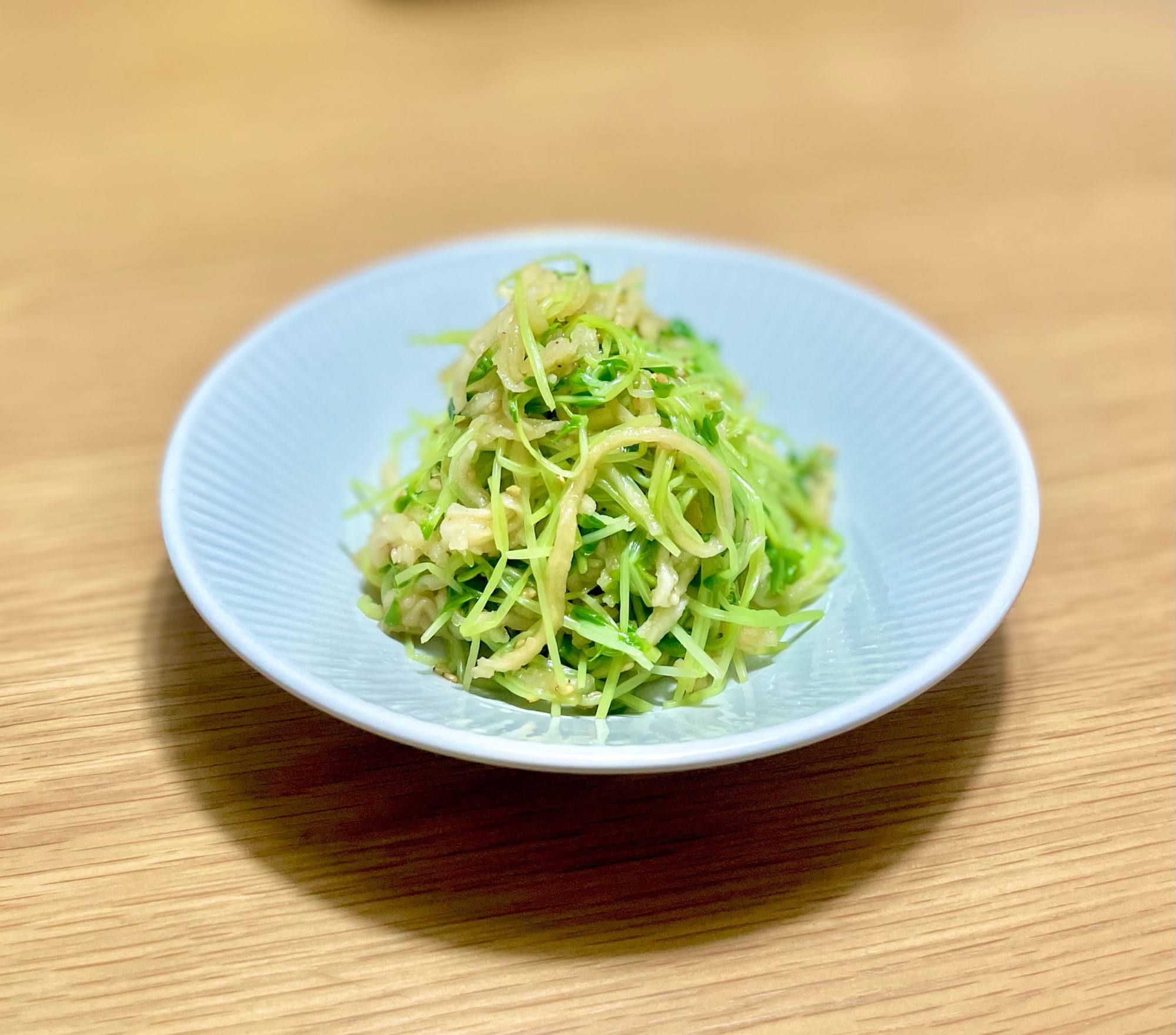 切り干し大根と豆苗の洋風サラダ