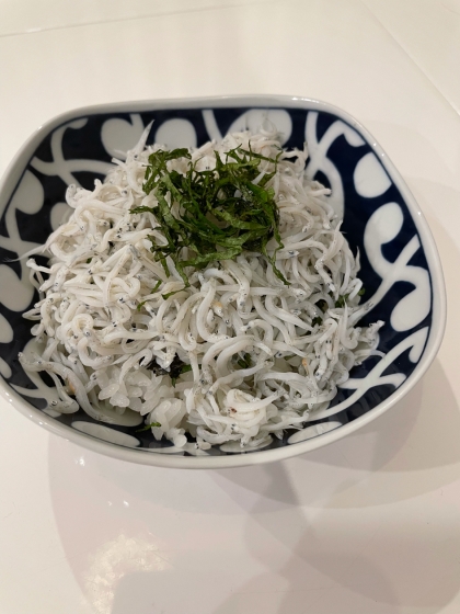 生醤油で頂く♡大葉しらす丼
