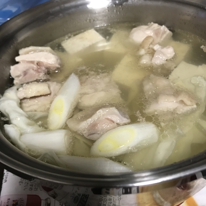 【相撲部屋風】鶏入り湯豆腐