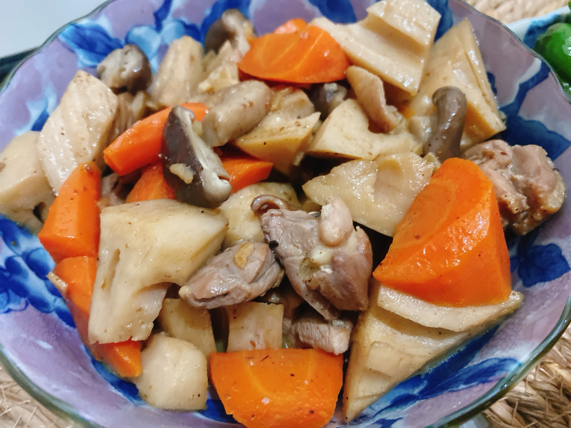 生姜が香る*♡鶏肉と根菜の煮物