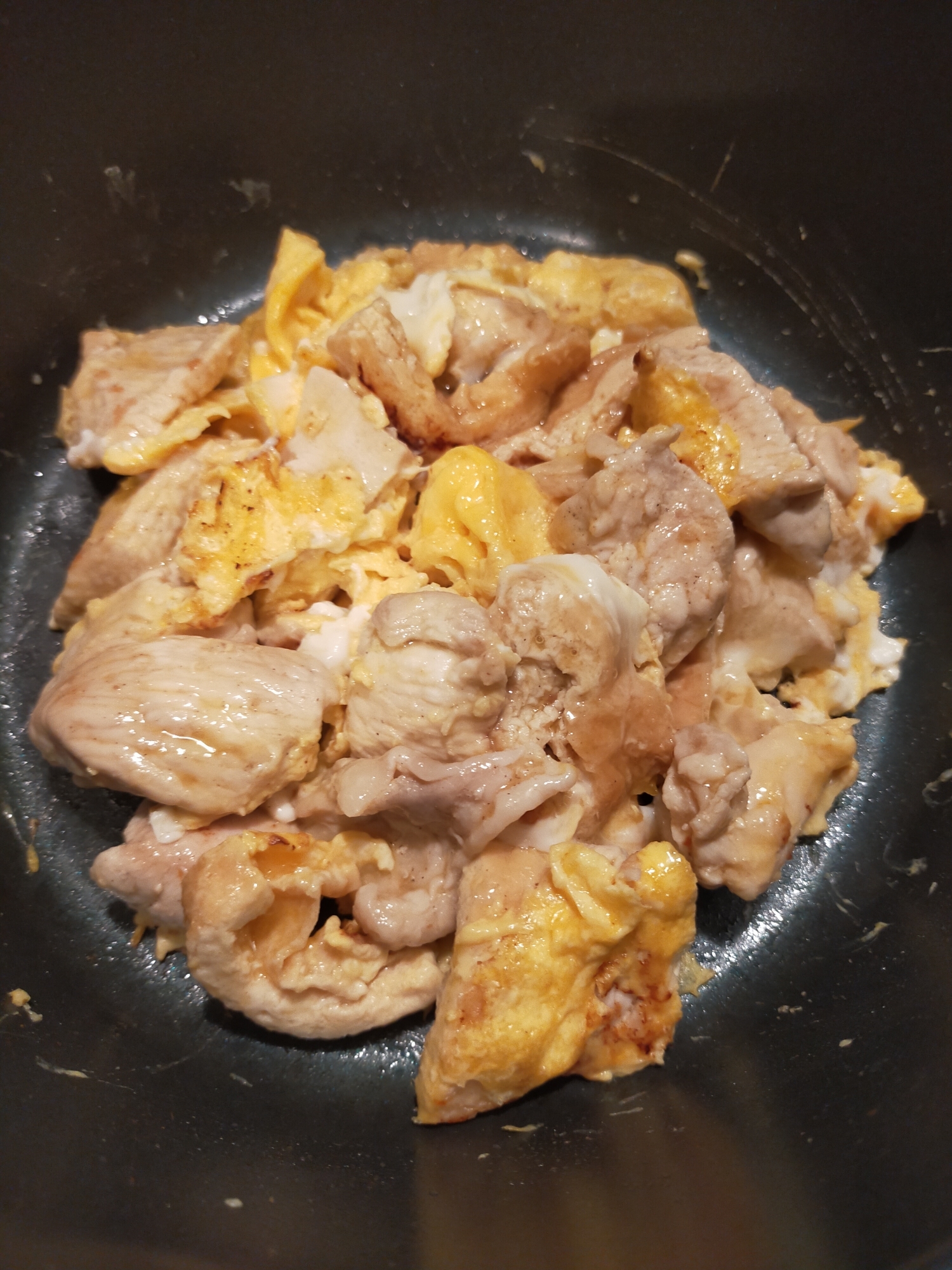 鶏肉と油揚げの卵炒め