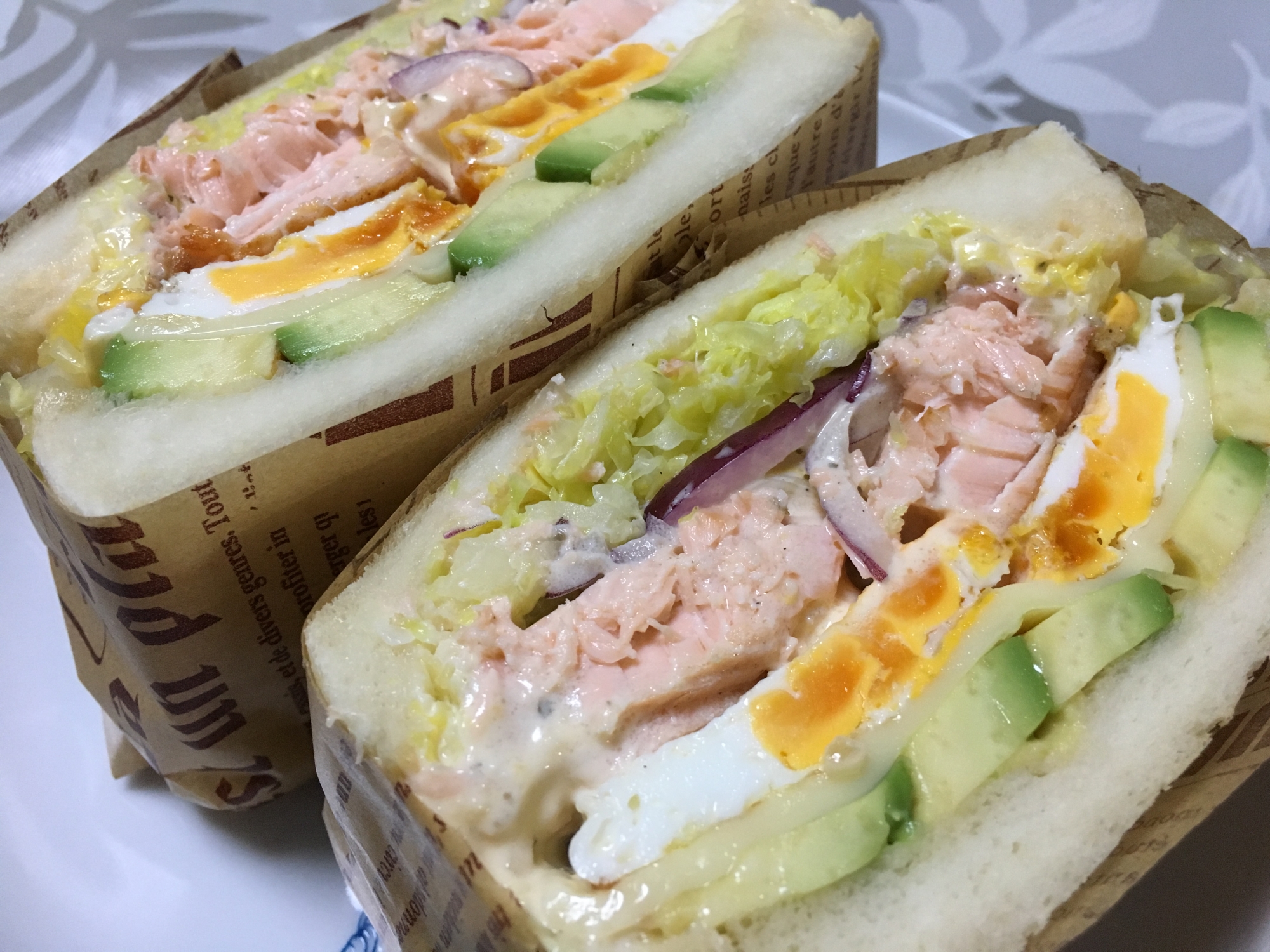 わんぱくサンド タルタルサーモン アボカド レシピ 作り方 By ミシェル ラ フランス 楽天レシピ