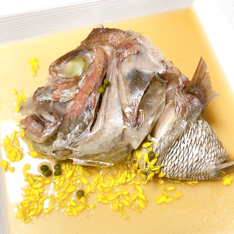 煮魚の黄金比ver.2♪割烹風塩だしで鯛のカブト煮