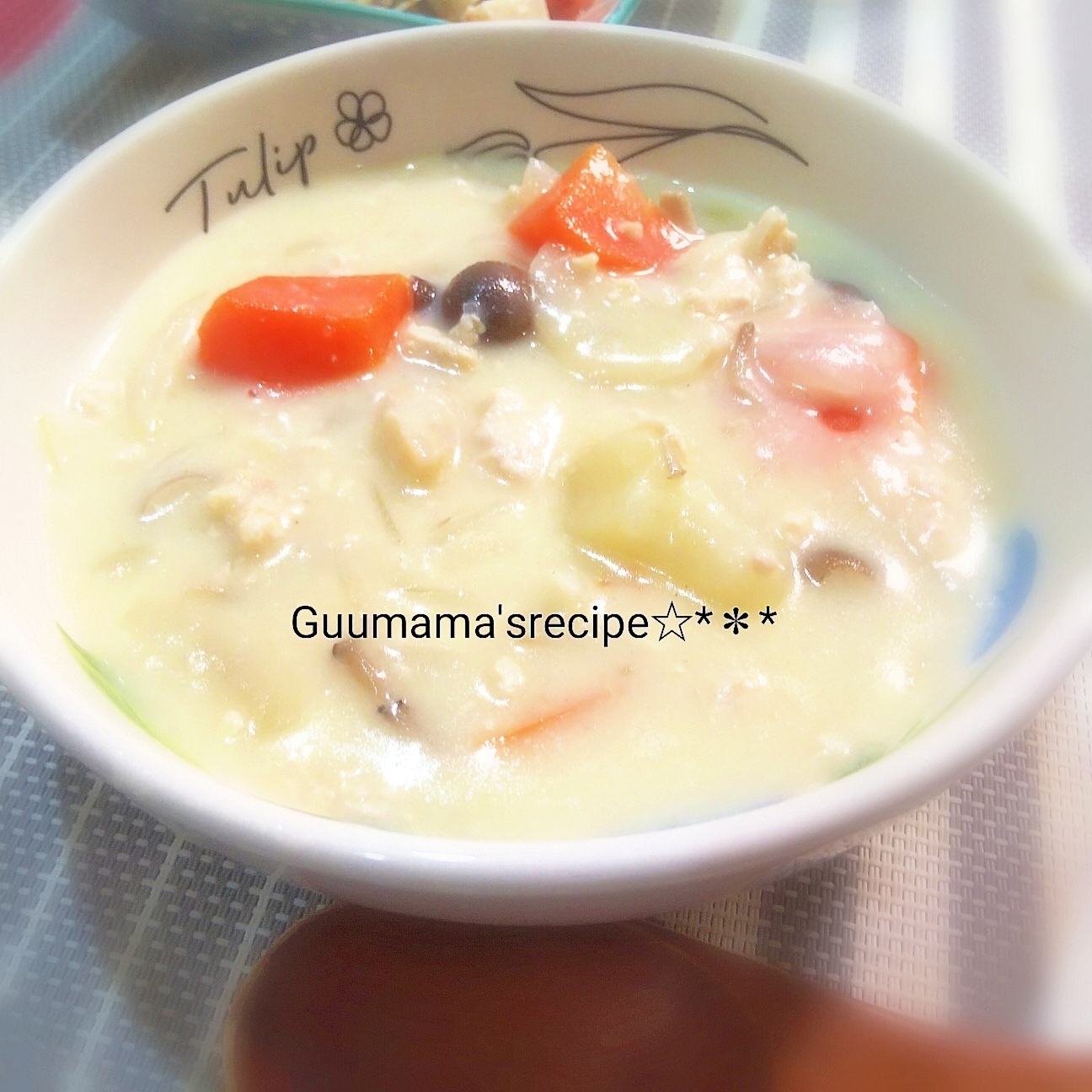 ひき肉が美味しい♡ルウでも本格的♡クリームシチュー