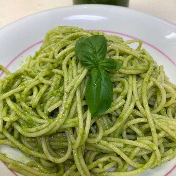 手作りのバジルソースで バジルパスタ レシピ 作り方 By アンのとびら 楽天レシピ 手作りのバジルソースで バジルパスタ レシピ 作り方 By アンのとびら 楽天レシピ
