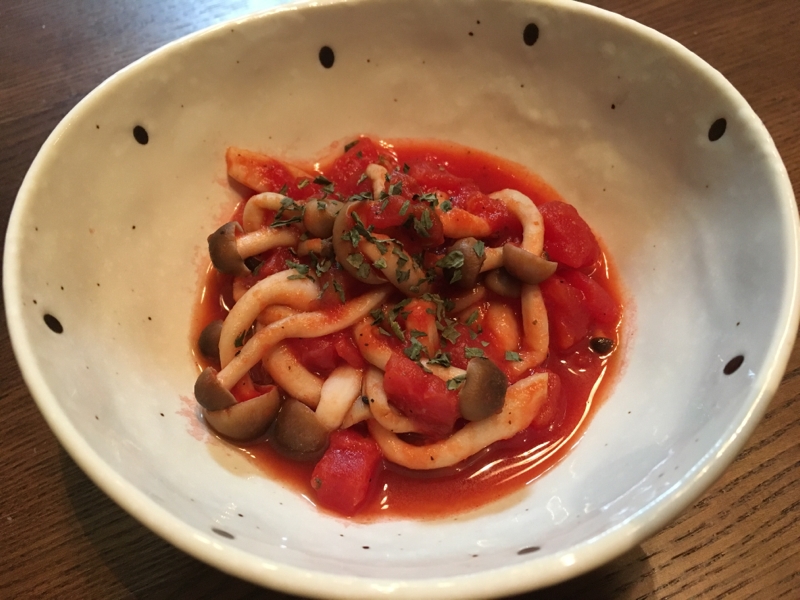 トマト缶でしめじおかず