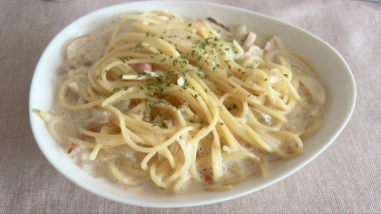 お店のような自分好みのカルボナーラを作るのは中々難しいと思っていましたが、本当にダマにならすにクリーミーなカルボナーラが完成しました♪