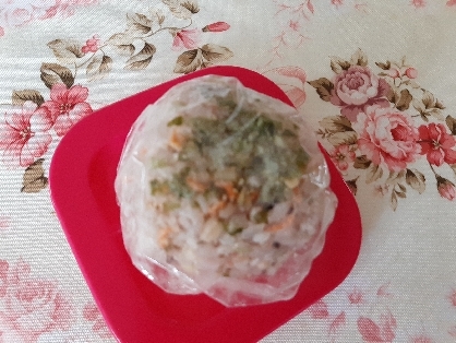 あみえびと青海苔とごまのおにぎり