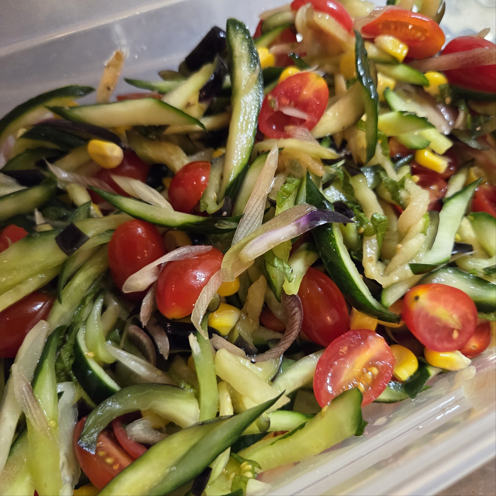 夏野菜の浅漬けサラダ【常備菜にも】