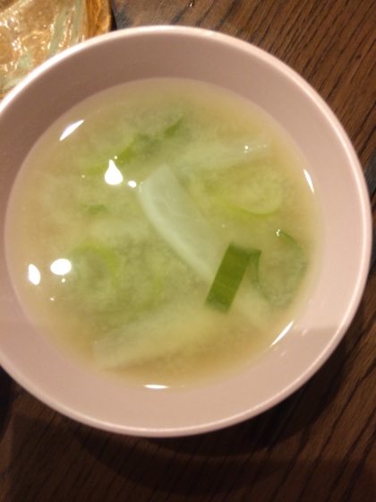 長ネギと大根のお味噌汁