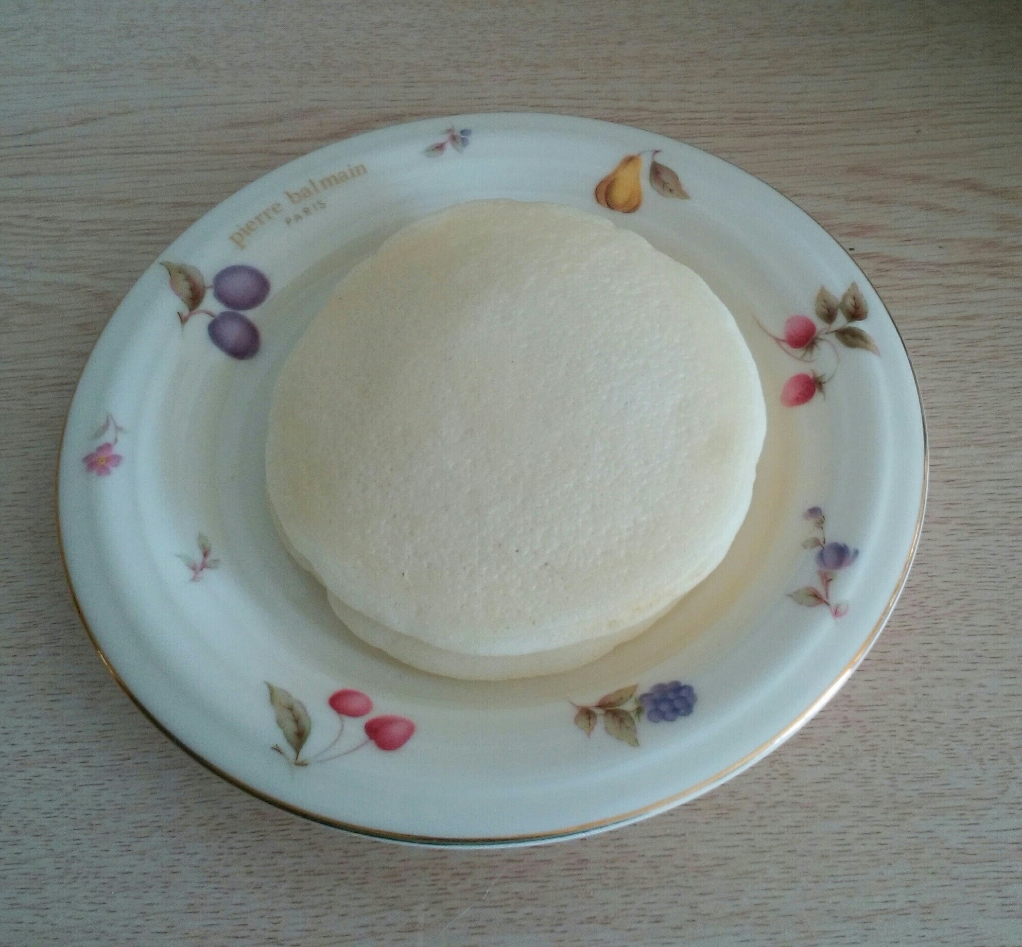 ヨーグルト入り♪白いパンケーキ