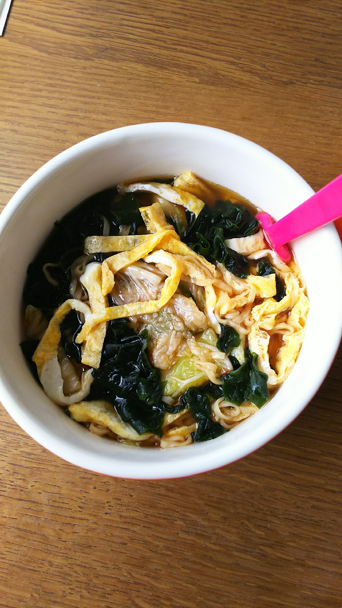 キムチ卵わかめのチキンラーメン レシピ 作り方 By 4045g 楽天レシピ キムチ卵わかめのチキンラーメン レシピ 作り方 By 4045g 楽天レシピ