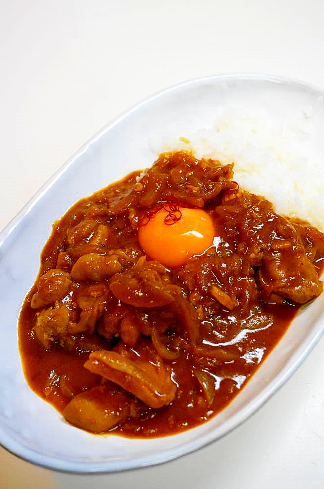 市販のルーが無くても本格的！欧風カレー