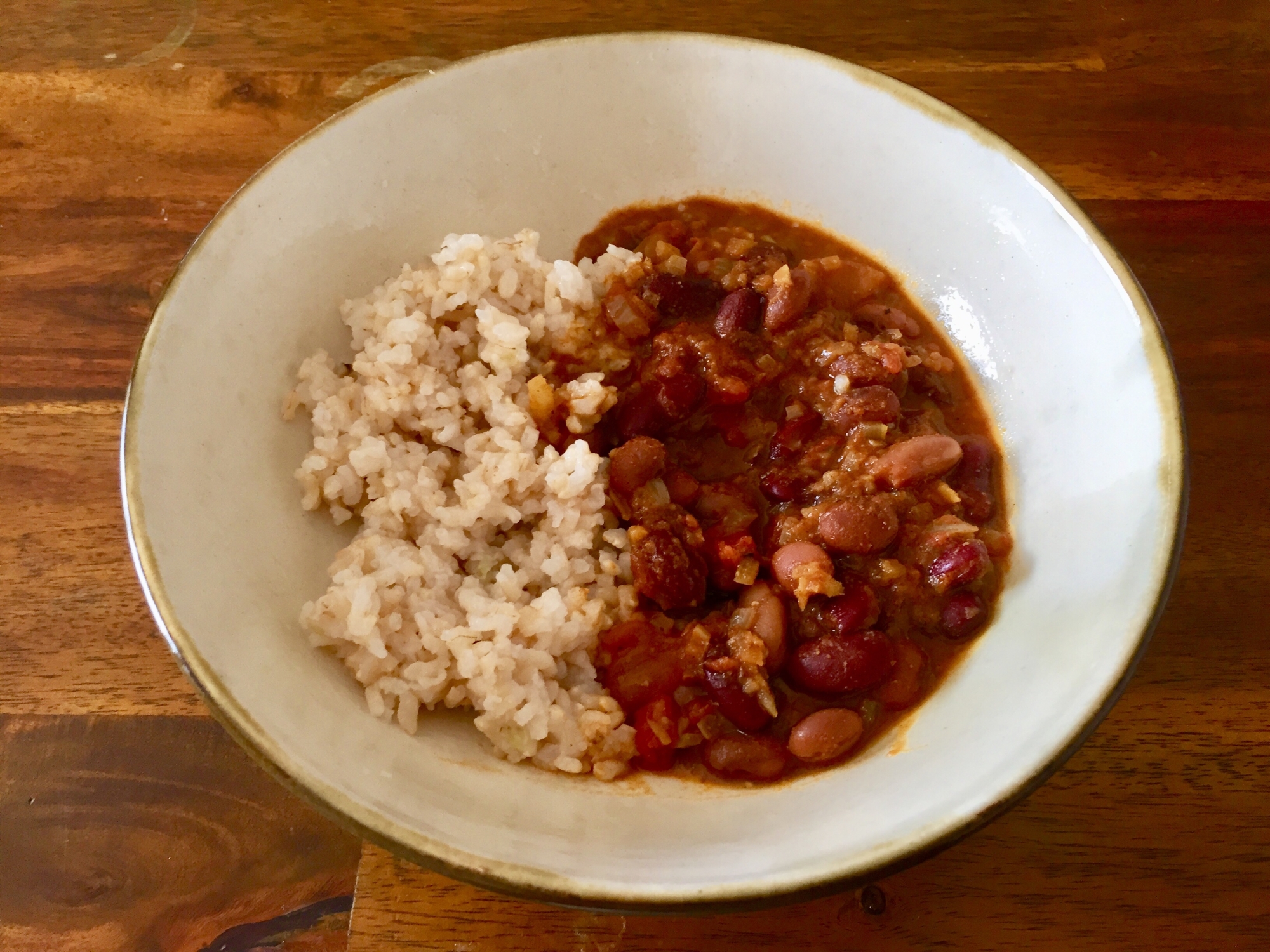 缶詰めを使って簡単、ミックスビーンズカレー