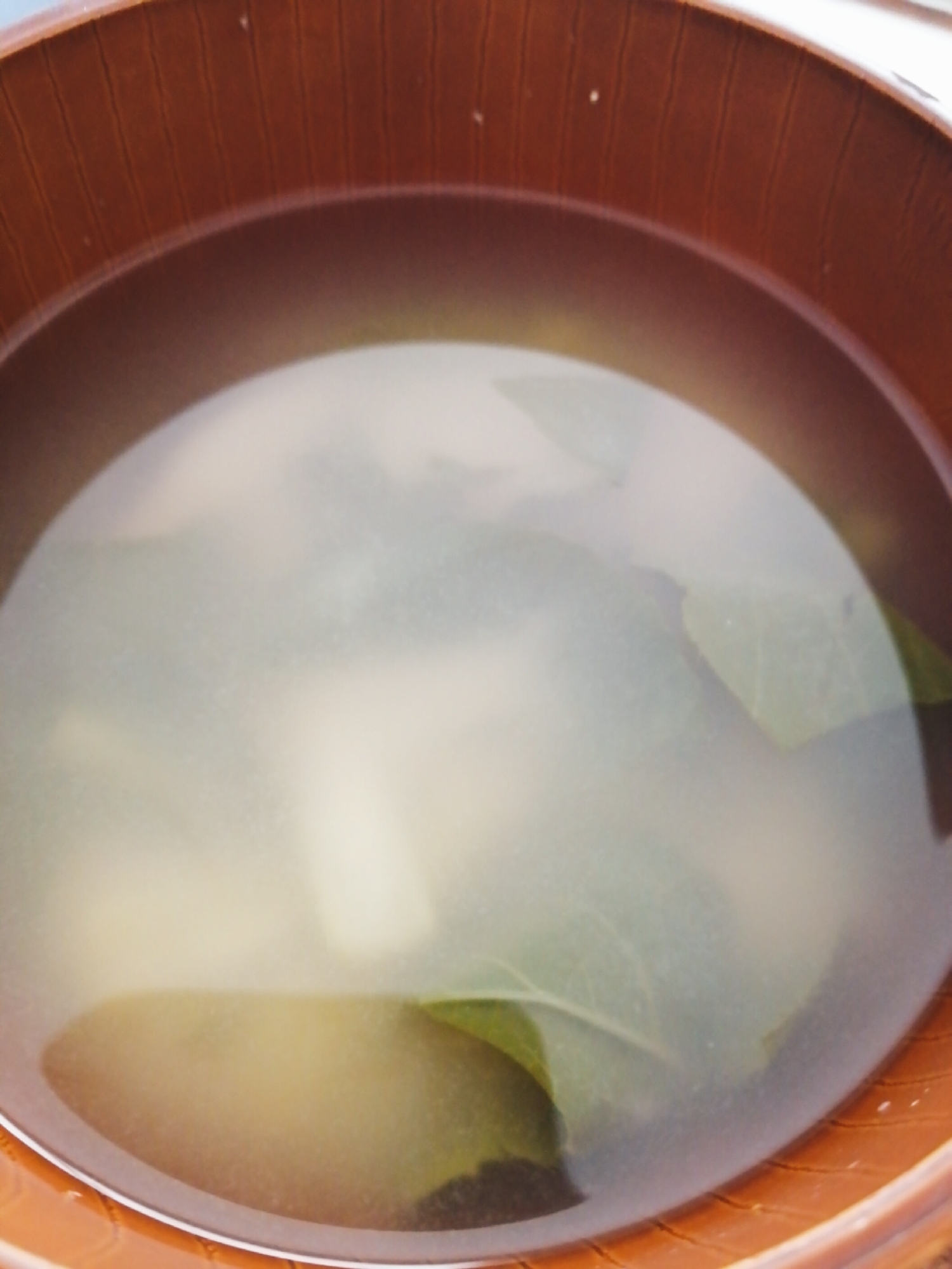 小松菜いりこ玉ねぎの味噌汁