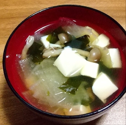 大根と豆腐しめじのあっさり和風スープ