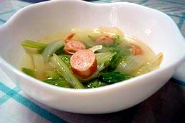 セロリと玉ねぎの辛味スープ