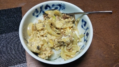 節約!簡単!サバ缶卵とじ丼