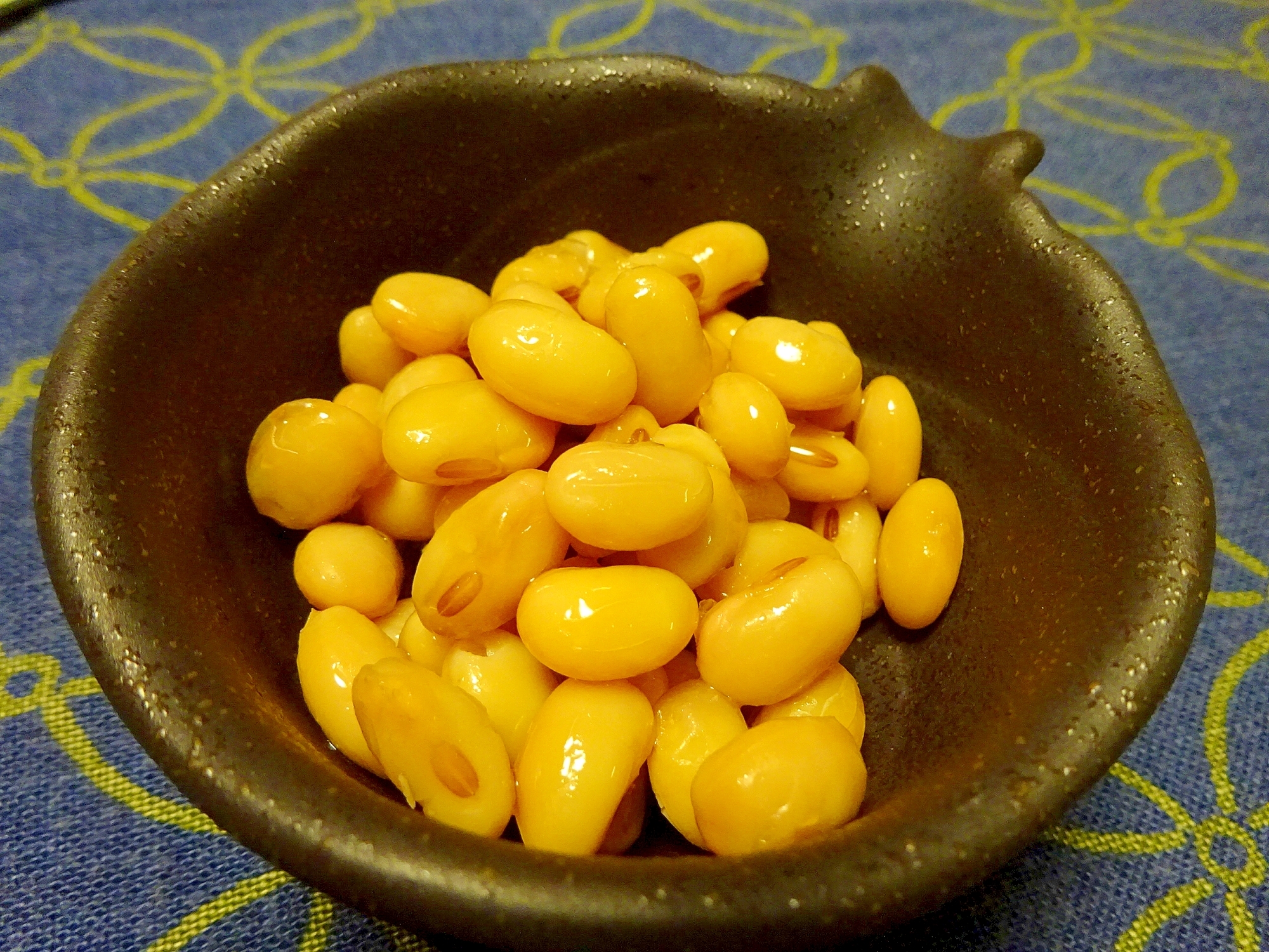 蒸し大豆の簡単すぎるおかず二種