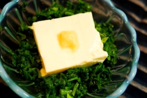 旬のつる菜で変わり奴 たたきつる菜の冷や奴 レシピ 作り方 By 酔いどれんぬ 楽天レシピ