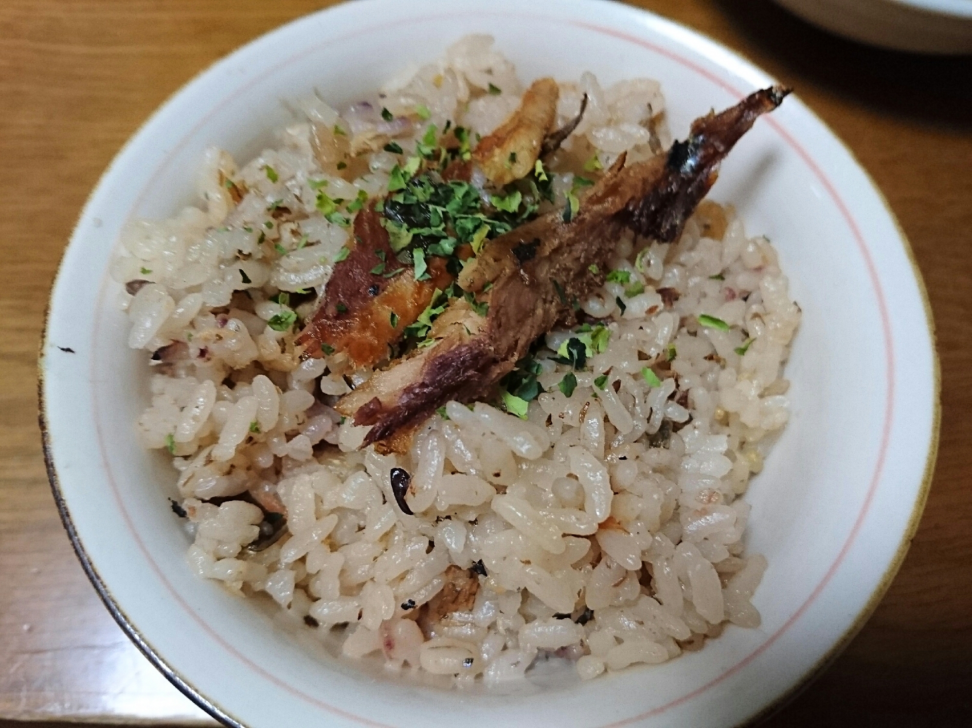 ほんのり梅香る…さんまの炊き込みご飯