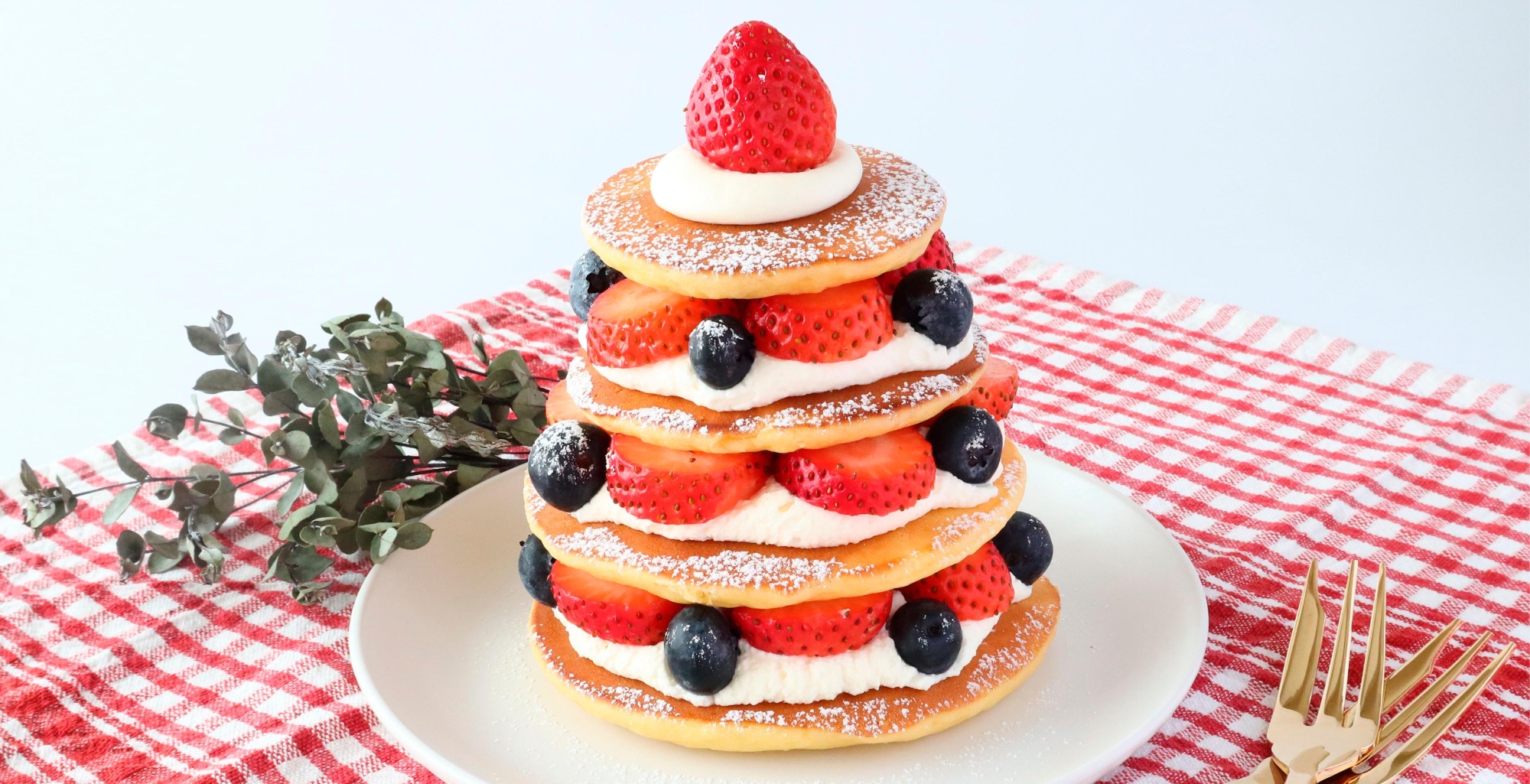 ストロベリーツリーケーキ