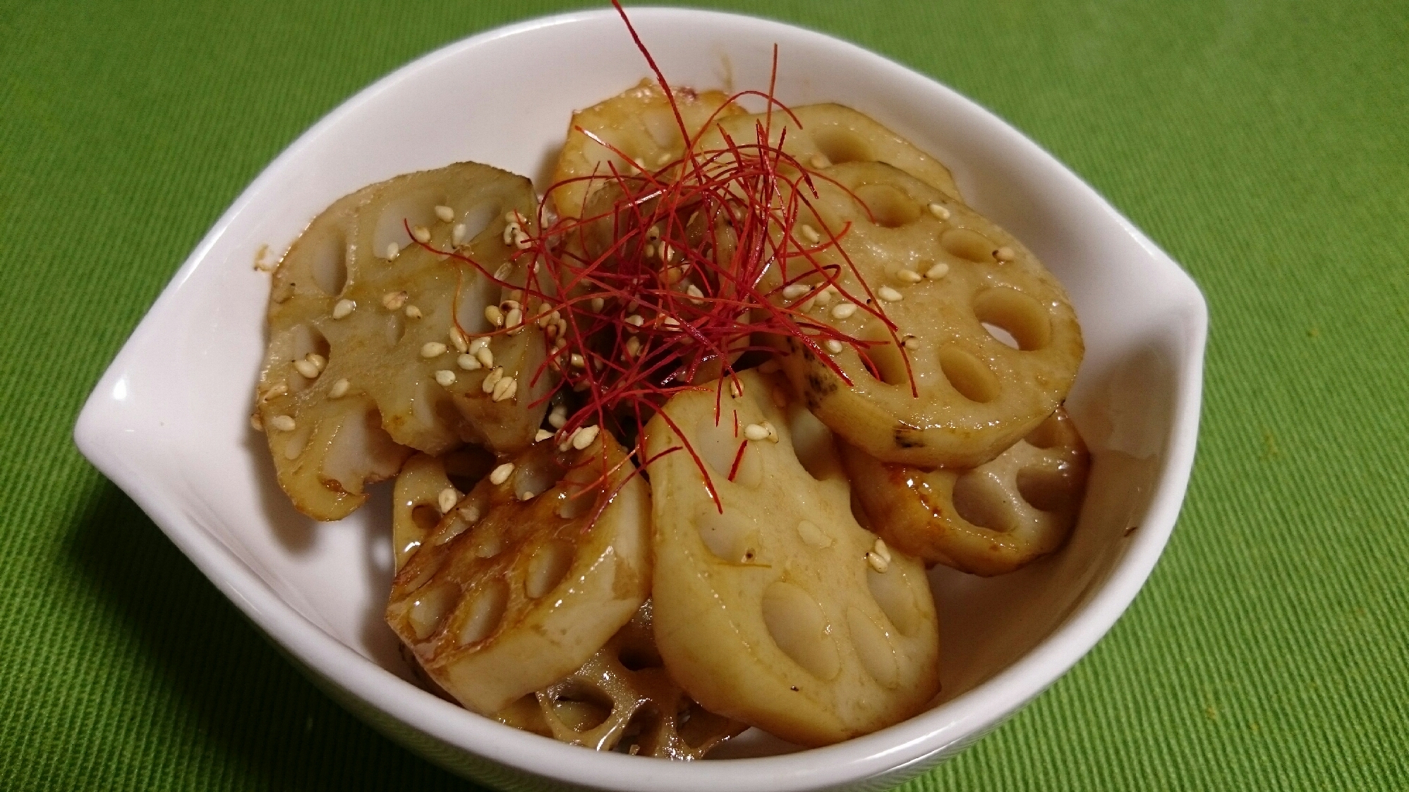 お弁当に!!れんこんの麺つゆ炒め