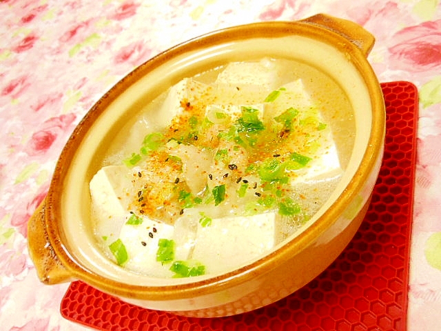 鶏ガラスープｄｅ❤鱈と豆腐の七味鍋❤