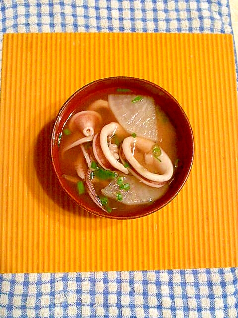 スルメイカと大根の味噌汁 レシピ 作り方 By テツオ63 楽天レシピ