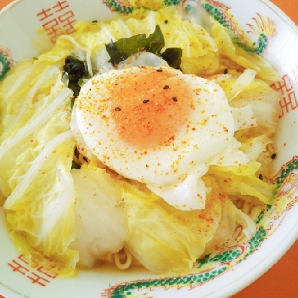 白菜たっぷりの味噌ラーメン