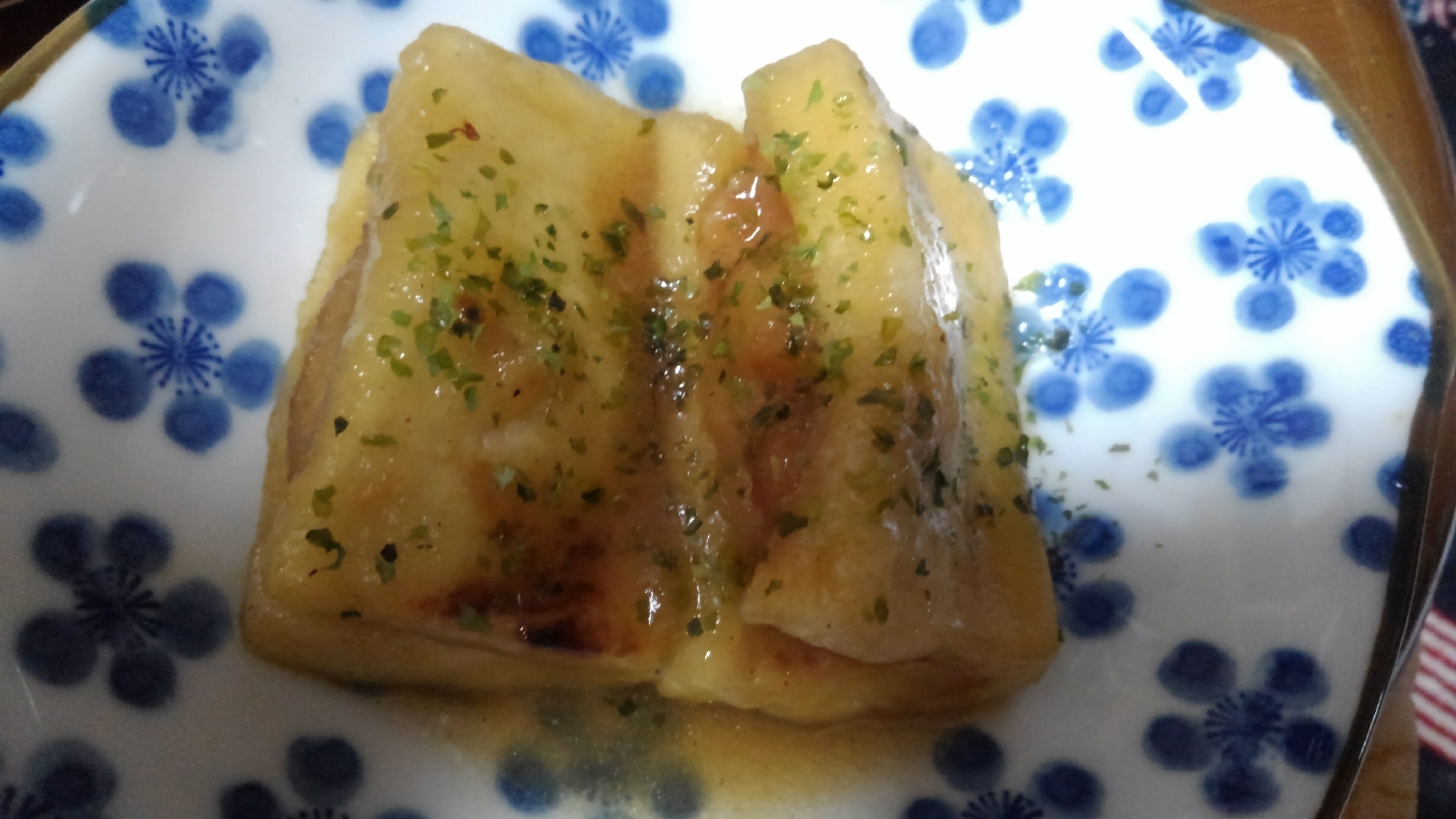 とろ～りあんかけ…高野豆腐のえびすり身挟み揚げ