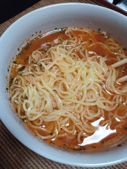 簡単⭐チーズと味噌入り辛ラーメン