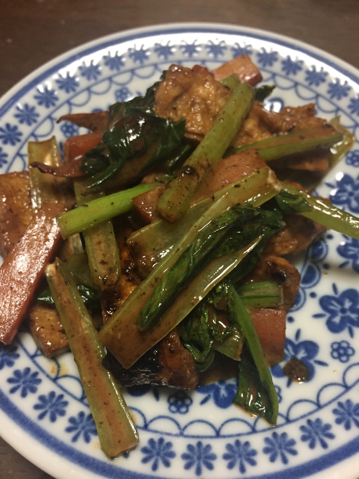 にんじんと小松菜の醤油マヨ炒め