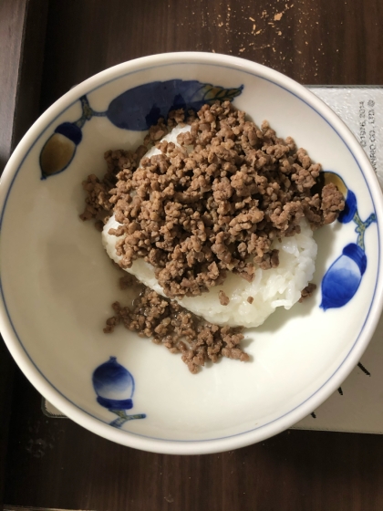 合挽肉でかさまし肉そぼろ