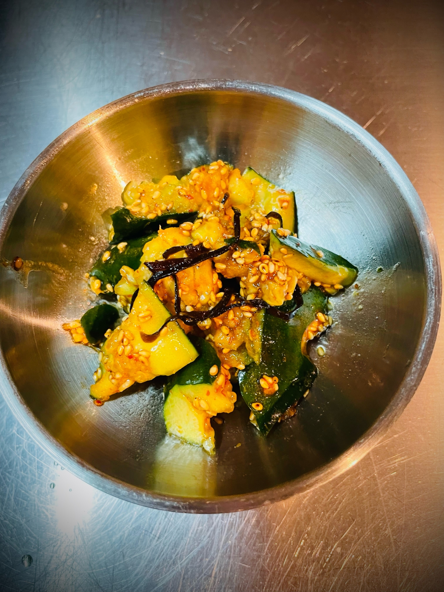 豆板醤と塩昆布で♪きゅうりの味噌和え