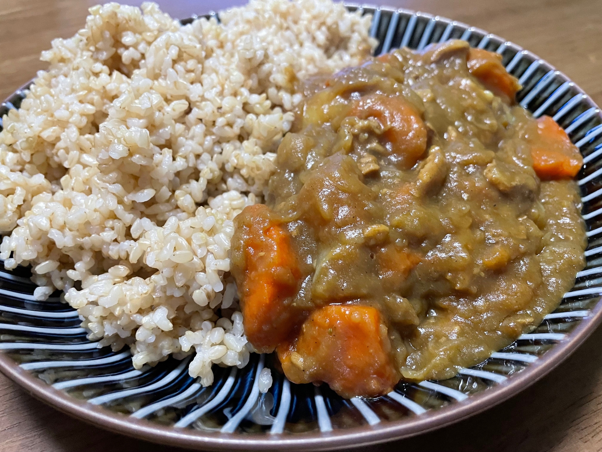 クッキングプロで野菜たっぷり濃厚カレー【圧力鍋】