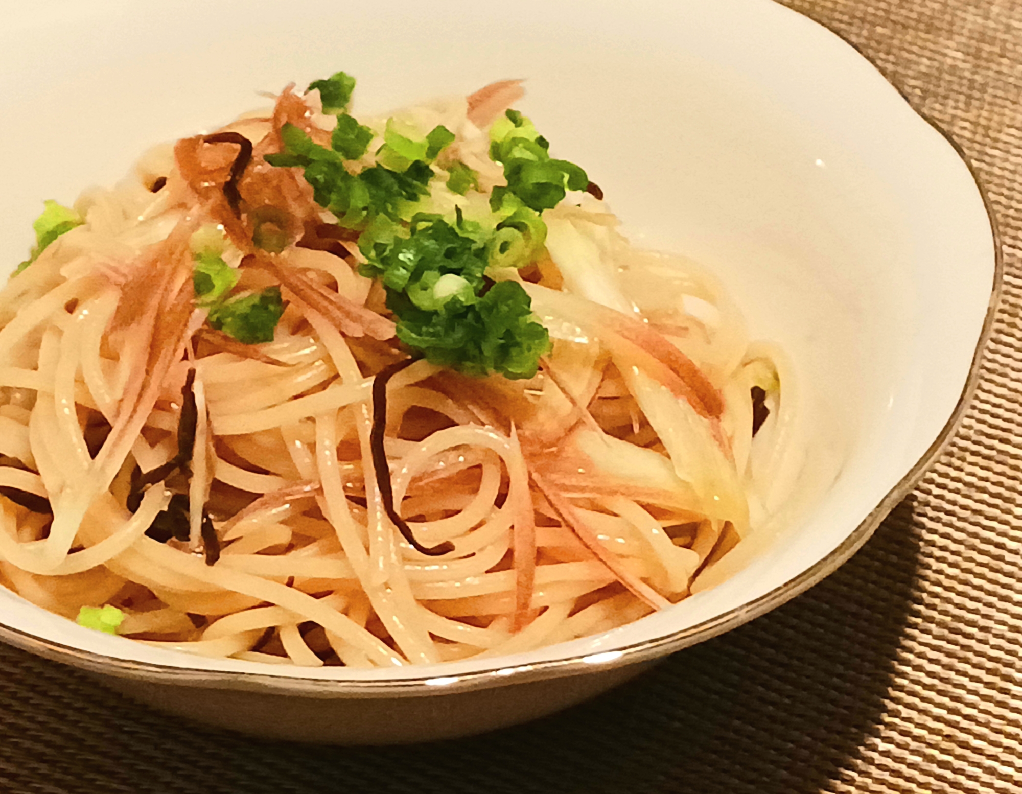 暑さに負けない☆塩こんぶと茗荷の冷製パスタ