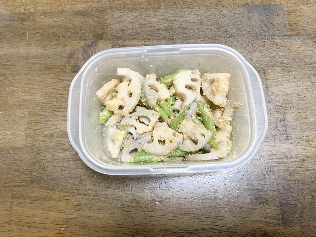 作り置きレシピ　れんこんといんげんの胡麻和え