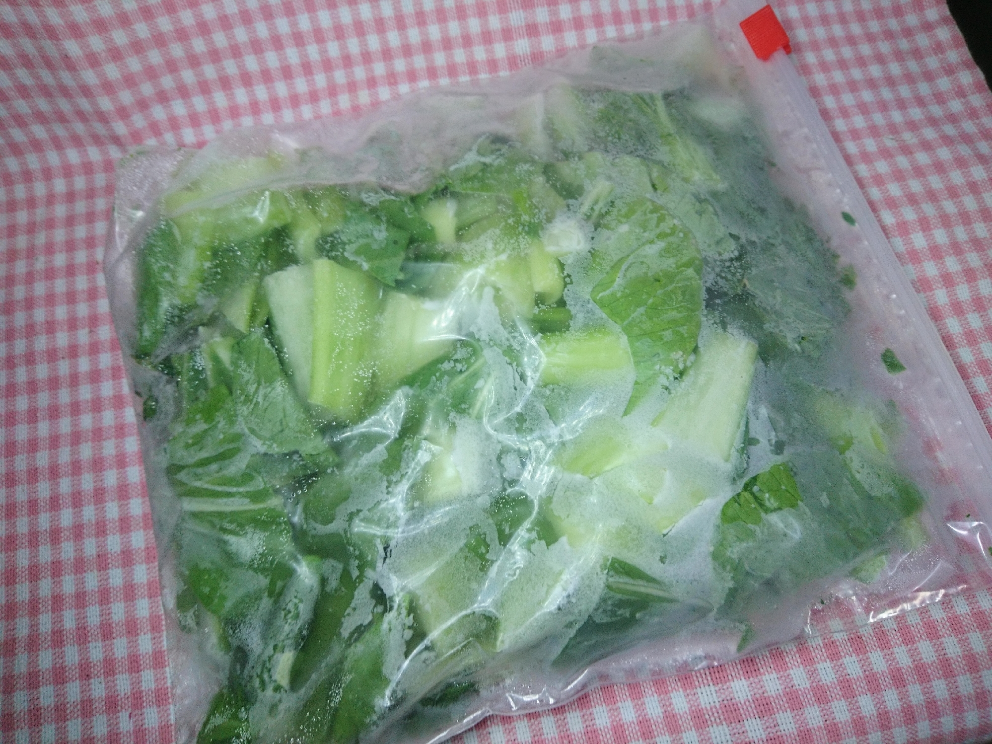 生のままで チンゲン菜 青梗菜 の冷凍保存方法 レシピ 作り方 By あやめぇ レポ返してます 楽天レシピ