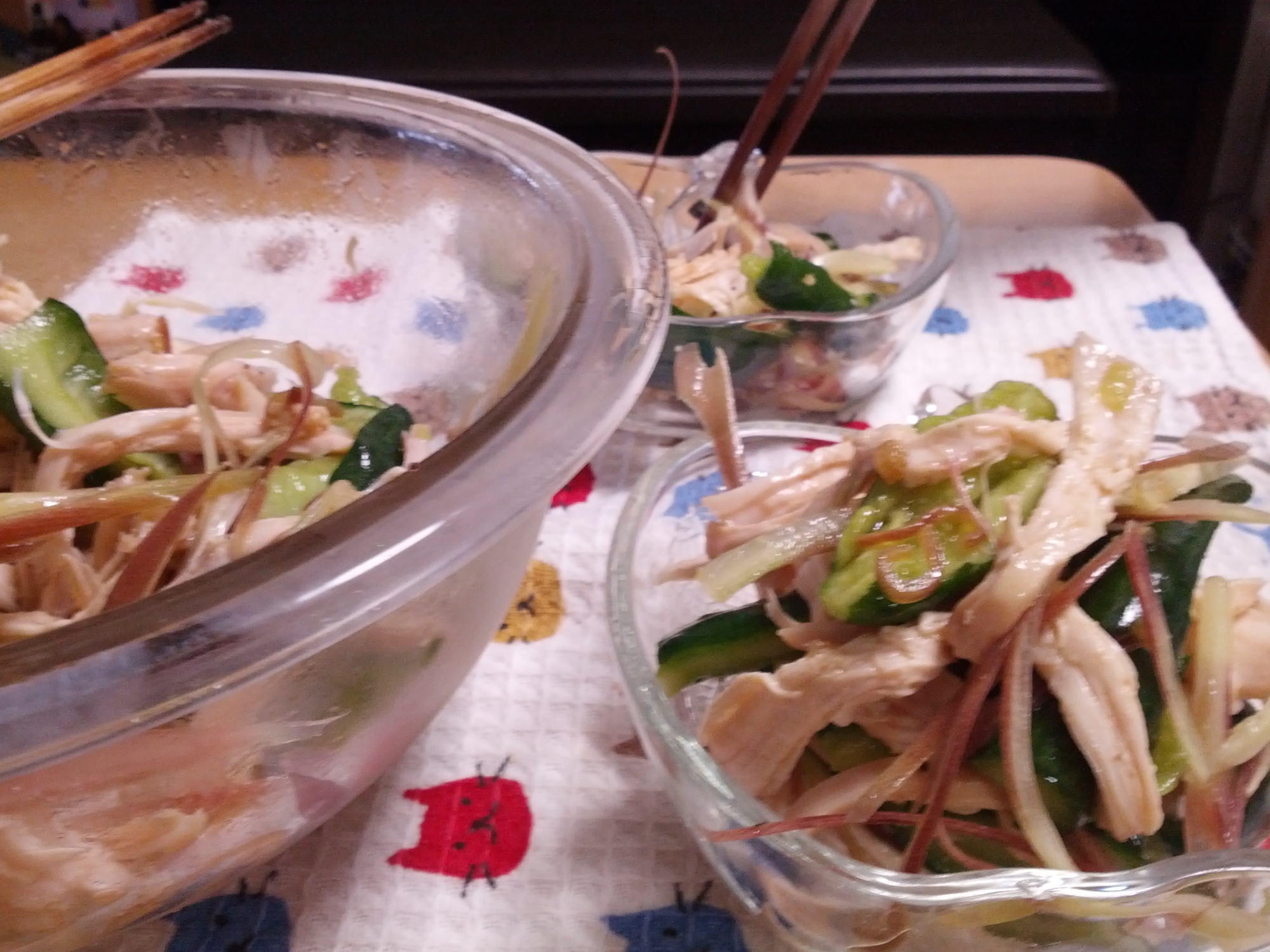 蒸し鶏ときゅうり・みょうがの夏和え