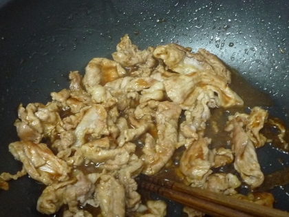 薄切り牛肉のニンニク焼き肉のタレ炒め＊