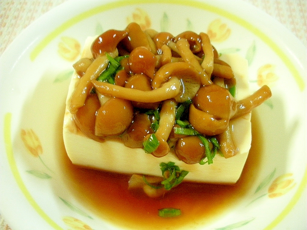 冷やしておいしい ツルツルなめこの冷奴 レシピ 作り方 By 冷やしておいしい ツルツルなめこの冷奴 レシピ 作り方 By